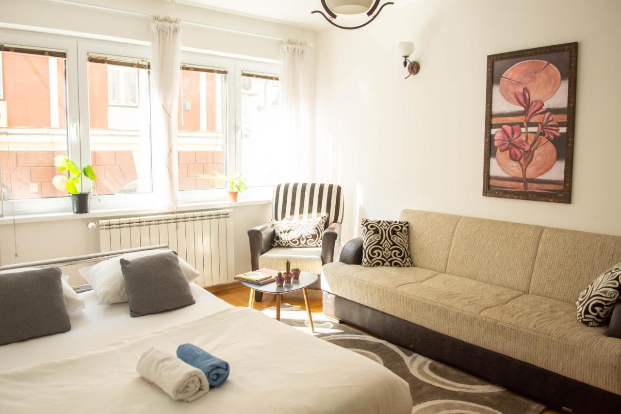 Cute And Cozy Studio With Cathedral View-Excellent Location Sarajevo Exterior photo